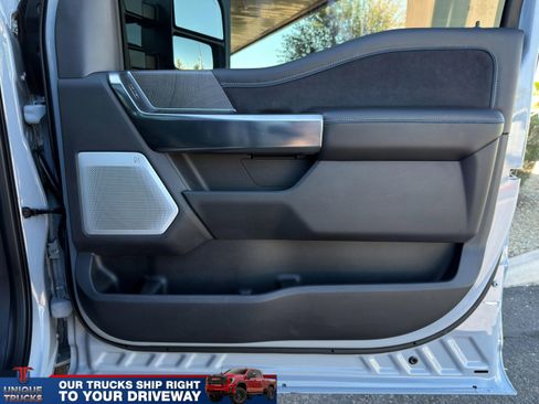 Used 2025 Ford F450 Platinum image 29