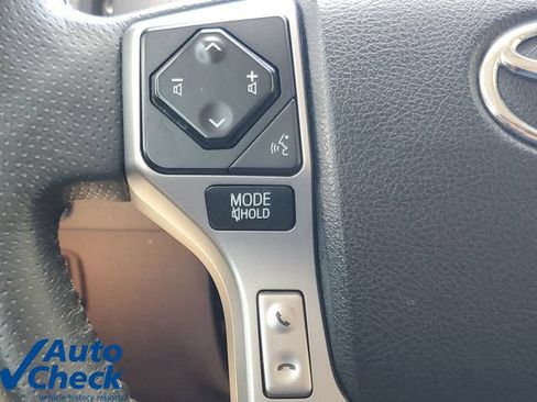 Used 2020 Toyota 4Runner SR5 Premium w/ Moonroof Package AWD/4WD image 23