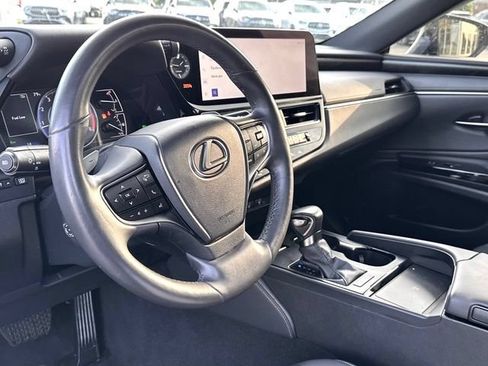 Used 2023 Lexus ES 250 w/ Premium Package AWD/4WD image 17