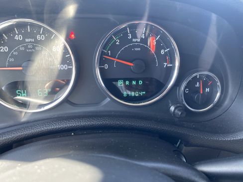 Used 2017 Jeep Wrangler Unlimited Sahara w/ Trailer Tow Group image 25