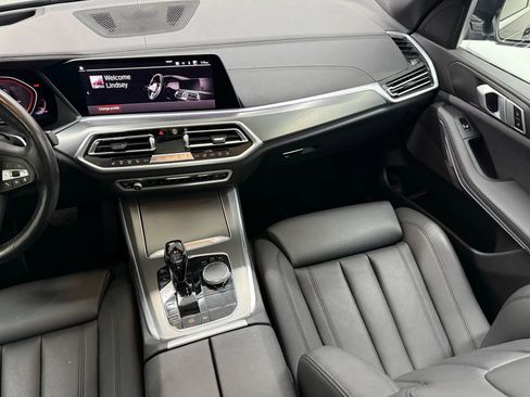 Used 2019 BMW X5 xDrive40i w/ Premium Package 2 image 38