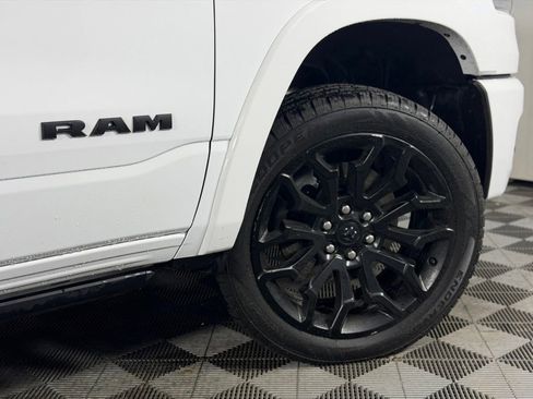 Used 2025 RAM 1500 Limited AWD/4WD image 8