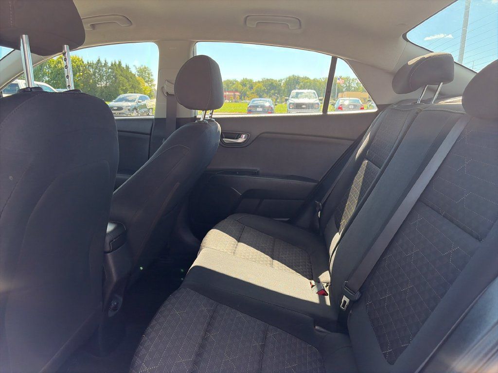 Used 2019 Kia Rio S FWD image 29