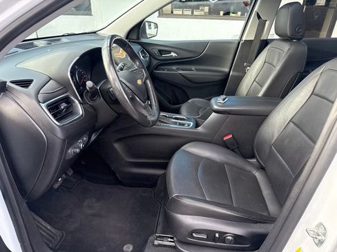 Used 2018 Chevrolet Equinox Premier AWD/4WD image 22