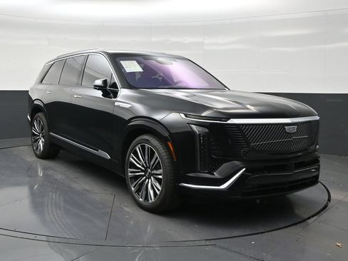 Used 2026 Cadillac Vistiq Premium Luxury AWD/4WD image 7