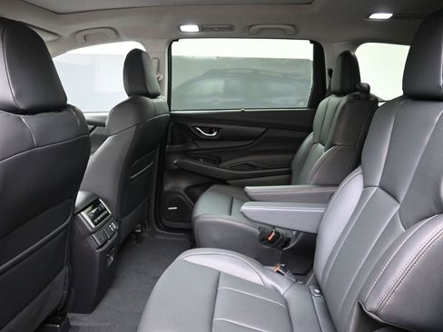 New 2026 Subaru Ascent Limited Bronze image 18