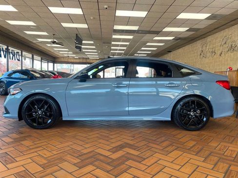 Used 2024 Honda Civic Sport image 4