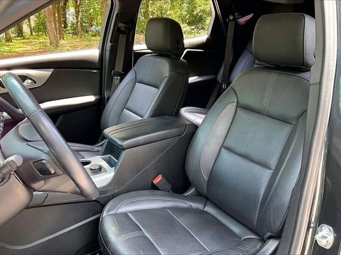 Used 2020 Chevrolet Blazer LT w/ LPO, Floor Liner Package FWD image 18