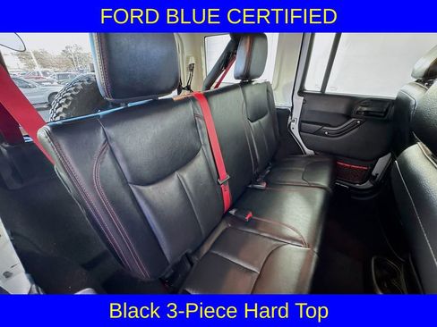 Used 2017 Jeep Wrangler Unlimited Rubicon image 25