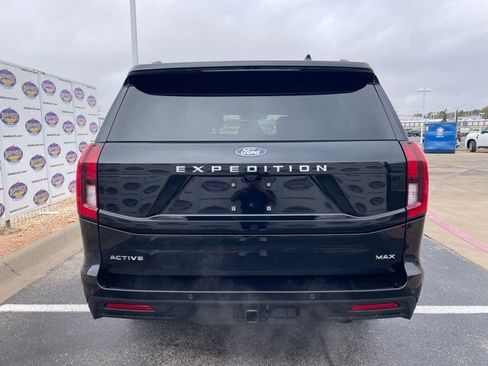 Certified 2025 Ford Expedition Max Active image 5