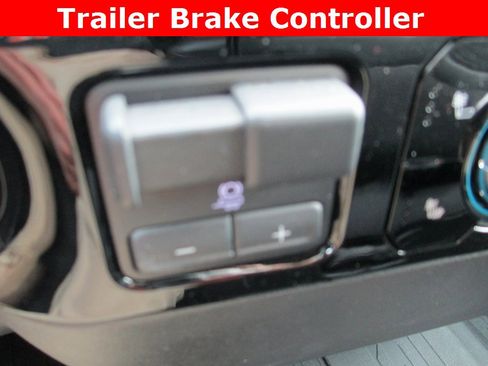 Certified 2025 GMC Sierra 3500 SLE w/ SLE Value Package image 18