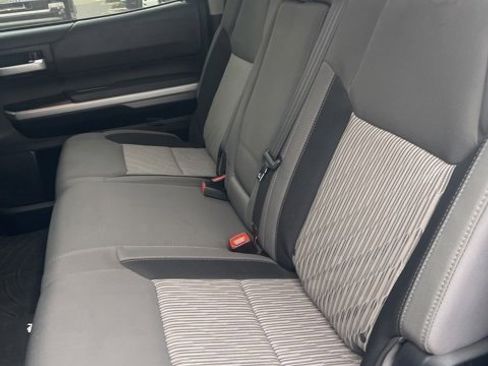 Used 2017 Toyota Tundra SR5 image 11
