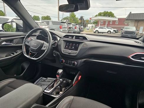 Used 2023 Chevrolet TrailBlazer RS AWD/4WD image 21