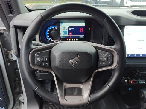 Used 2024 Ford Bronco Black Diamond image 14