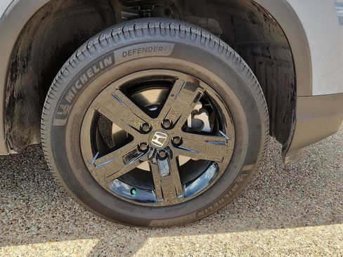 Used 2023 Honda Ridgeline Black Edition image 8