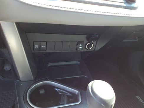 Used 2017 Toyota RAV4 XLE w/ Plus Special Value Package FWD image 16