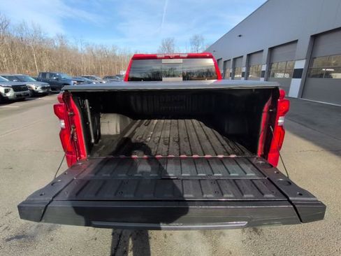 Used 2024 Chevrolet Silverado 1500 High Country w/ Technology Package image 27