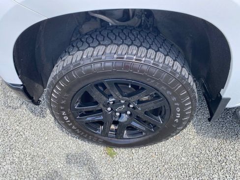 Used 2022 Chevrolet Silverado 1500 LT Trail Boss w/ LT Trail Boss Premium Package AWD/4WD image 26