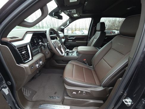 New 2026 GMC Sierra 1500 Denali image 17