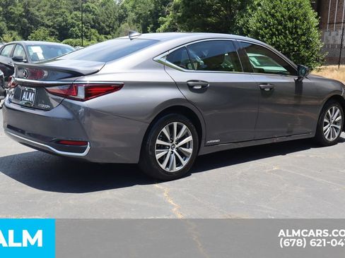 Used 2020 Lexus ES 300h w/ Premium Package FWD image 5