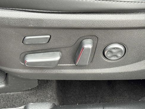 Certified 2023 Hyundai Santa Fe Calligraphy image 16