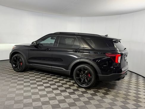 Used 2023 Ford Explorer ST w/ Equipment Group 401A AWD/4WD image 9