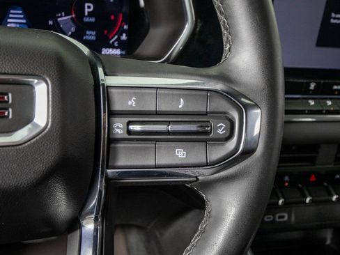 Used 2024 GMC Canyon Elevation image 21