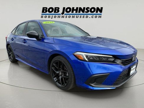 Used 2023 Honda Civic Sport image 1