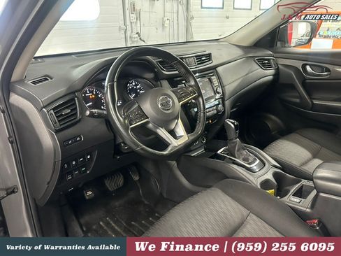 Used 2019 Nissan Rogue SV AWD/4WD image 20