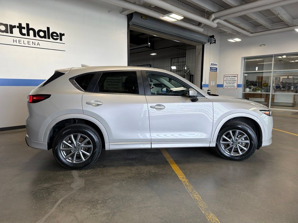 Used 2025 MAZDA CX-5 AWD 2.5 S w/ Preferred Package image 4