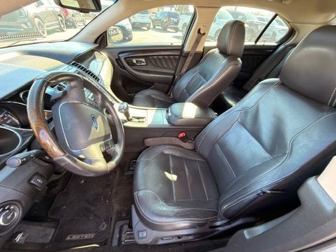 Used 2012 Ford Taurus Limited image 4