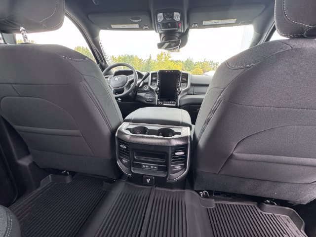 New 2027 RAM 3500 Big Horn AWD/4WD image 26