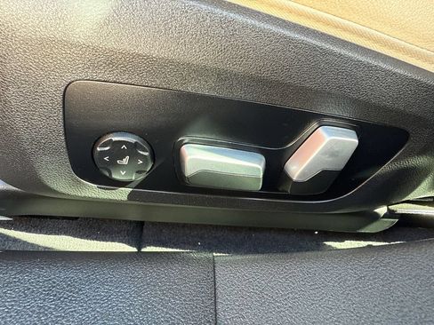Certified 2023 BMW i4 eDrive35 RWD image 23