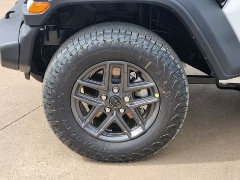 New 2026 Jeep Wrangler Unlimited Sport AWD/4WD image 7