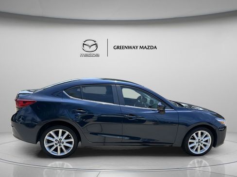 Used 2017 MAZDA MAZDA3 Touring FWD image 8