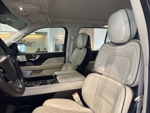 Used 2021 Lincoln Navigator Black Label AWD/4WD image 13