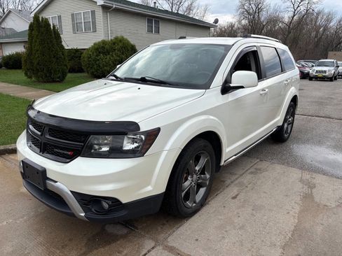 Used 2015 Dodge Journey Crossroad w/ Flexible Seating Group image 4