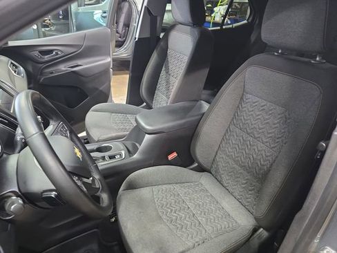 Used 2024 Chevrolet Equinox LT w/ LPO, Floor Liner Package AWD/4WD image 17