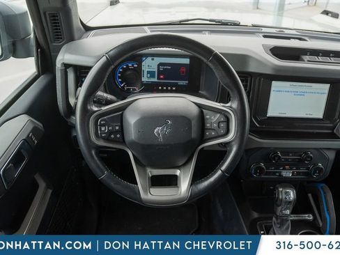 Used 2022 Ford Bronco Black Diamond AWD/4WD image 5