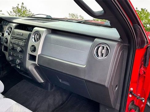 Used 2012 Ford F150 XLT w/ XLT Chrome Pkg image 14