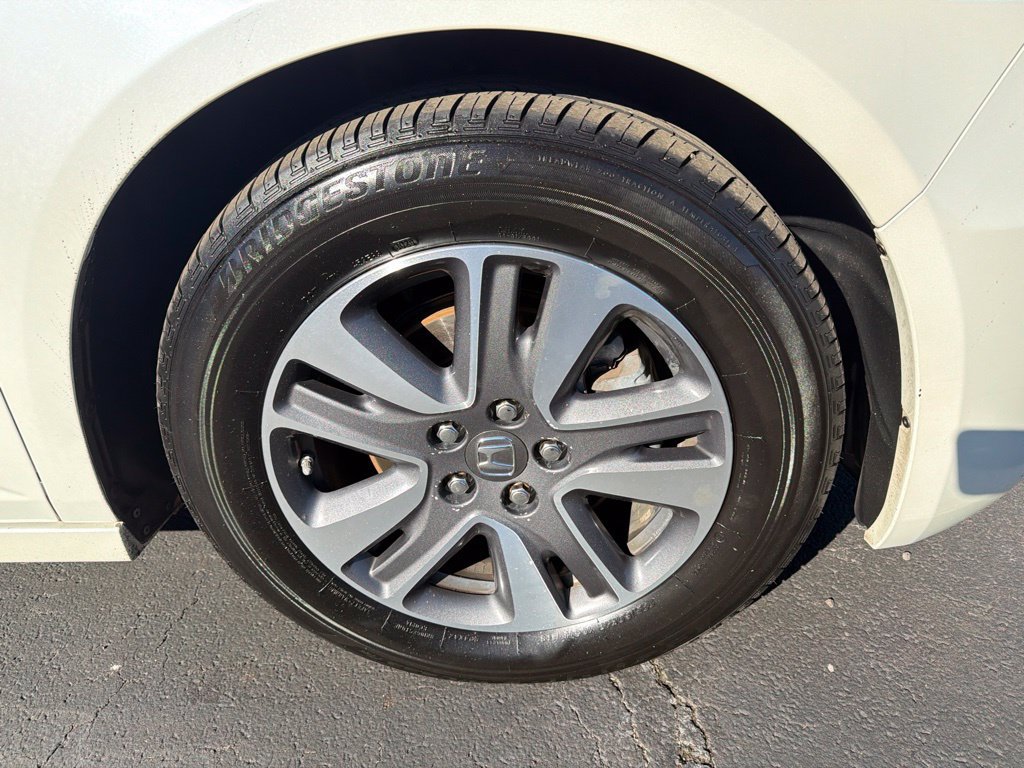 Used 2016 Honda Odyssey Touring image 9