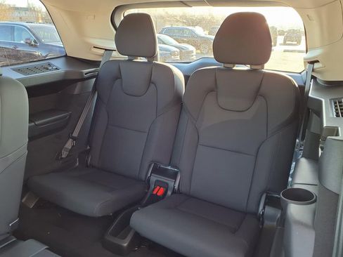 New 2026 Volvo XC90 T8 Plus w/ Protection Package AWD/4WD image 9
