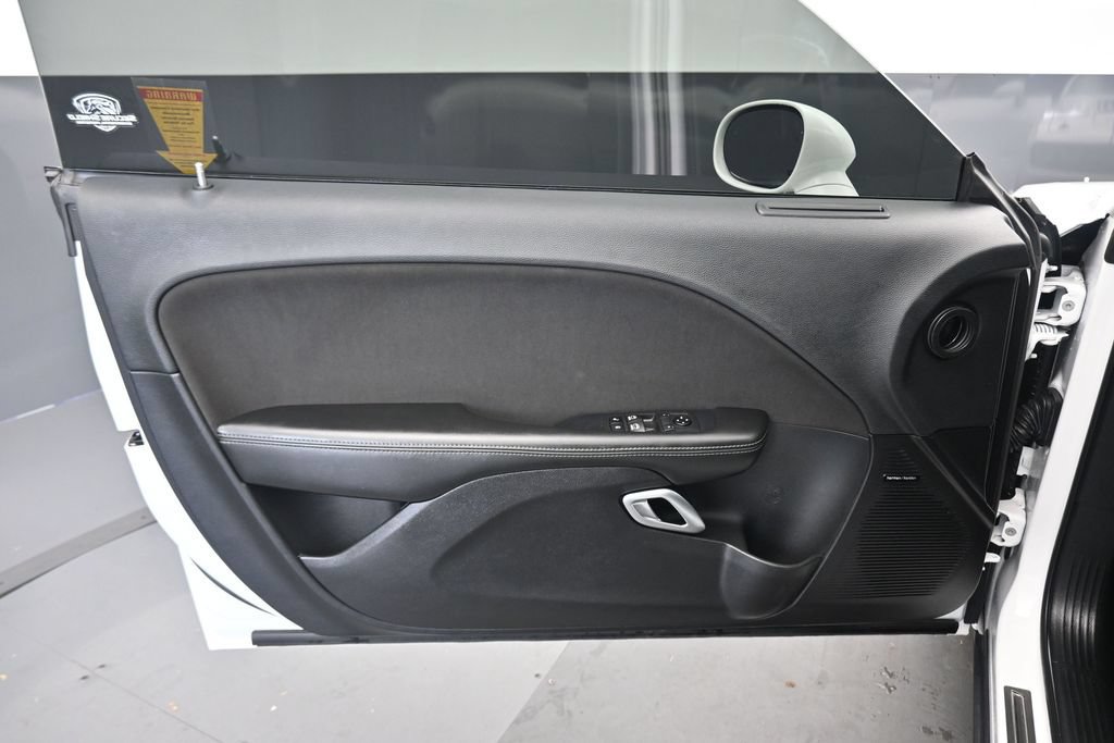 Used 2019 Dodge Challenger R/T Scat Pack w/ Shaker Package RWD image 9