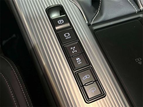 Used 2024 Lexus LX 600 F Sport image 38