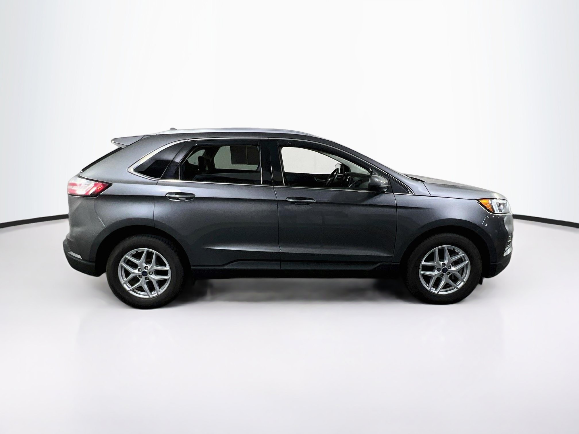 Used 2022 Ford Edge SEL AWD/4WD image 4
