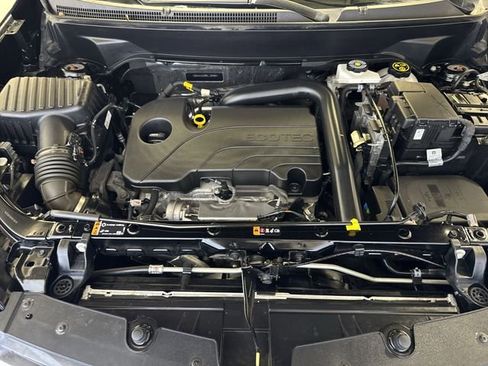 Used 2024 Chevrolet Equinox LT w/ LPO, Floor Liner Package image 28