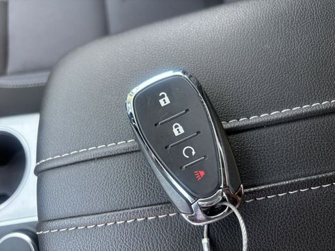 Used 2025 Chevrolet Blazer LT image 22