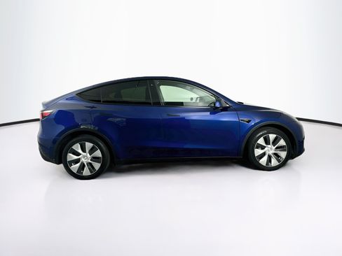 Used 2021 Tesla Model Y Long Range AWD/4WD image 10