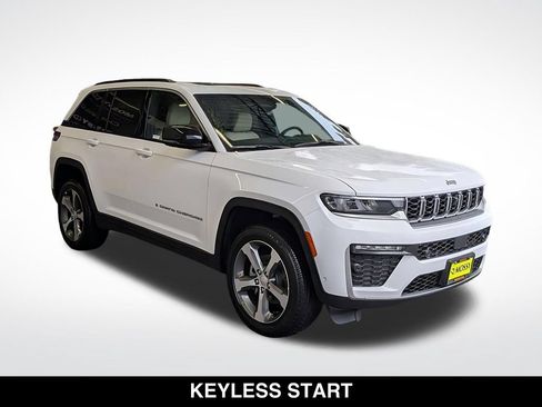 New 2026 Jeep Grand Cherokee Limited AWD/4WD image 8