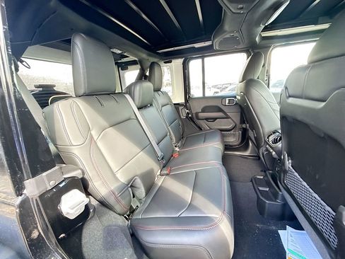 New 2026 Jeep Wrangler Unlimited Rubicon 392 w/ Quick Order Package 27X Moab AWD/4WD image 31